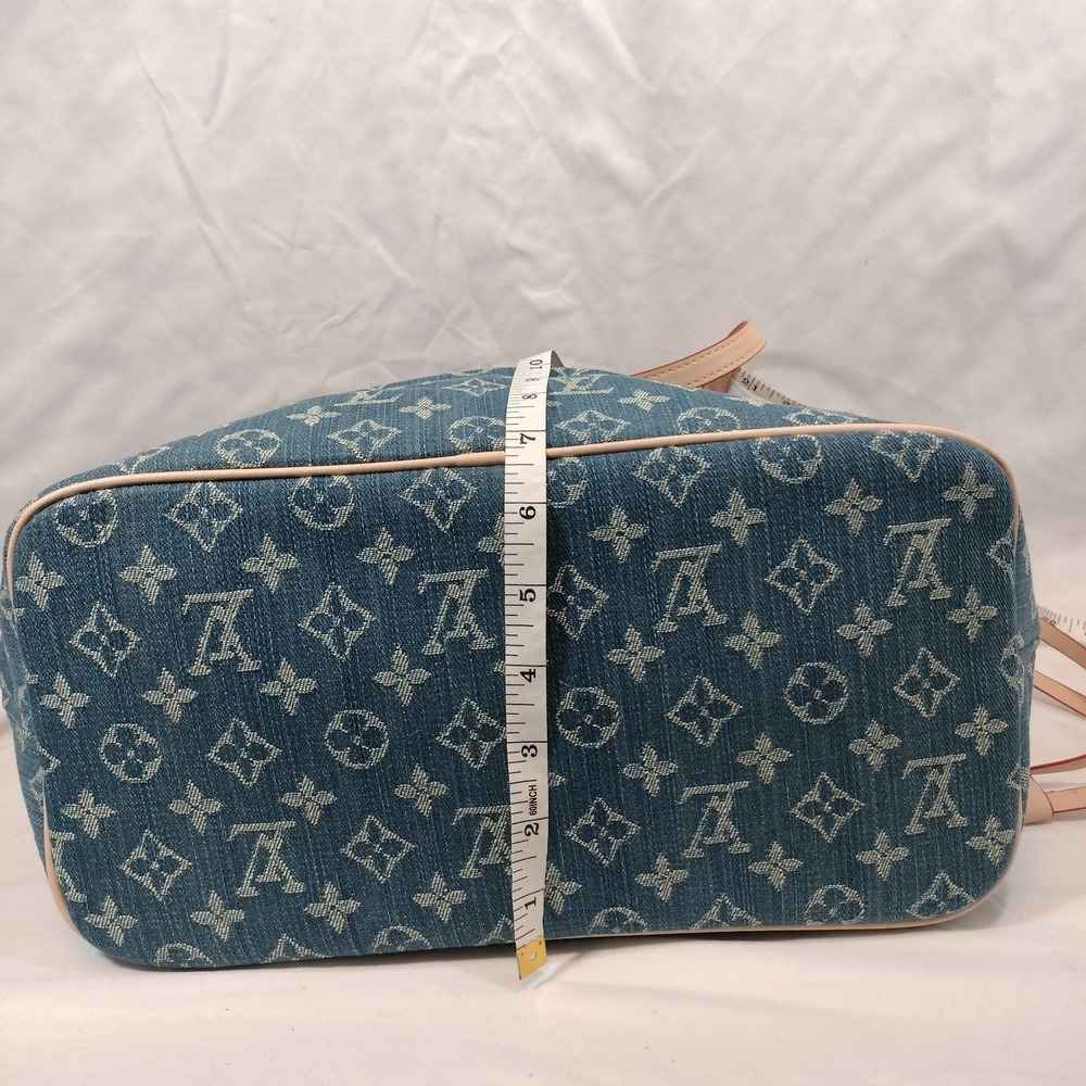Luxury French Dupe Tote Bag; Denim Exterior w/Detachable Pouch - Picture 5 of 10